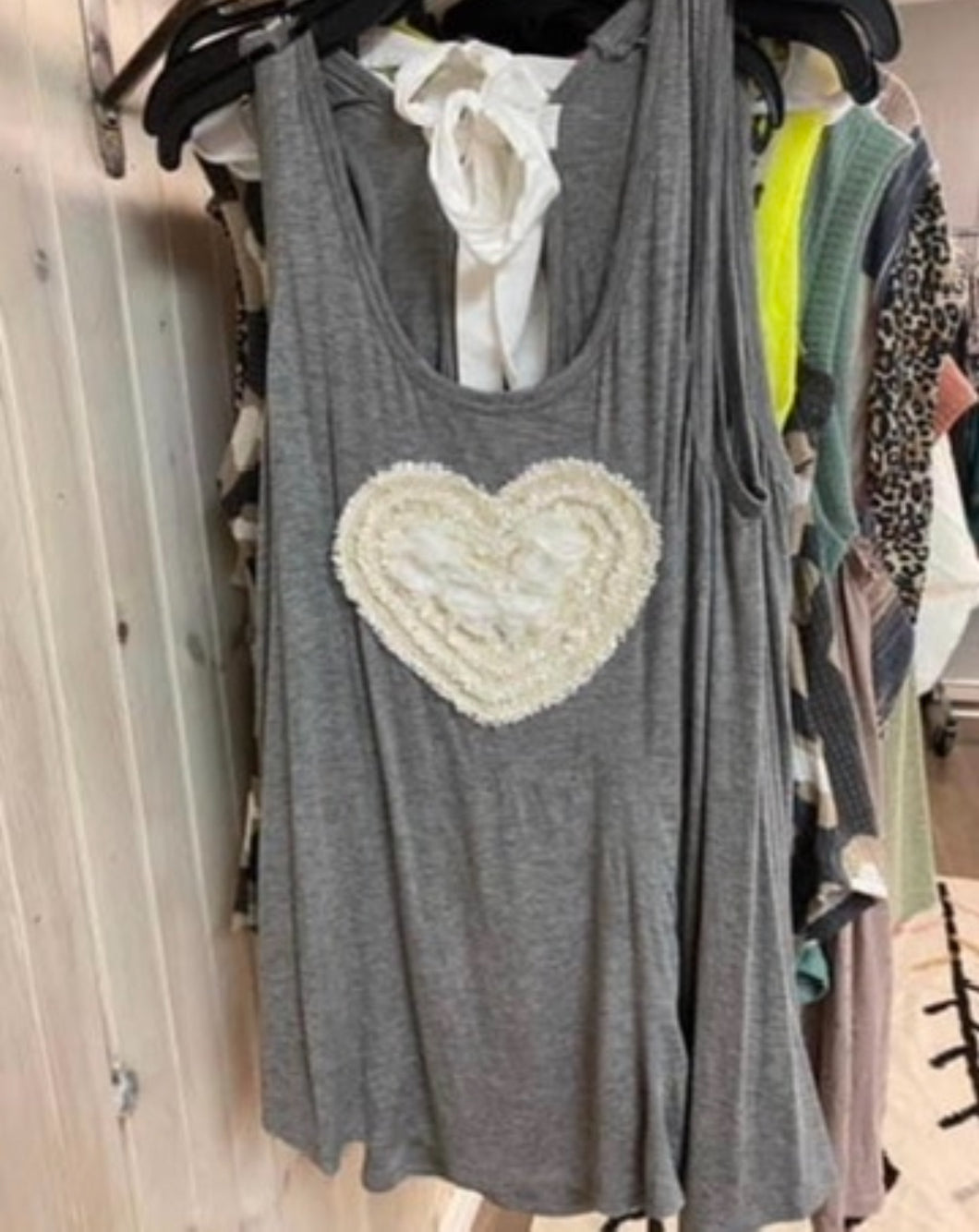 Gray heart tank